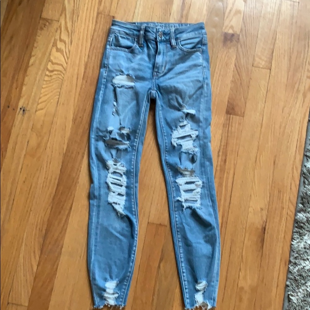 American Eagle high waisted ripped skinny Jeans